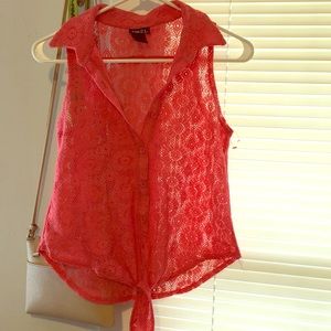 Rue 21, size S, 100% Polyester